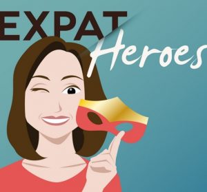 Cristina, derrière les masques de Expat Heroes, le podcast des expats
