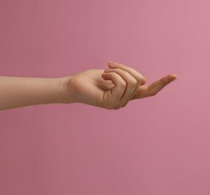 signification gestuelle des mains